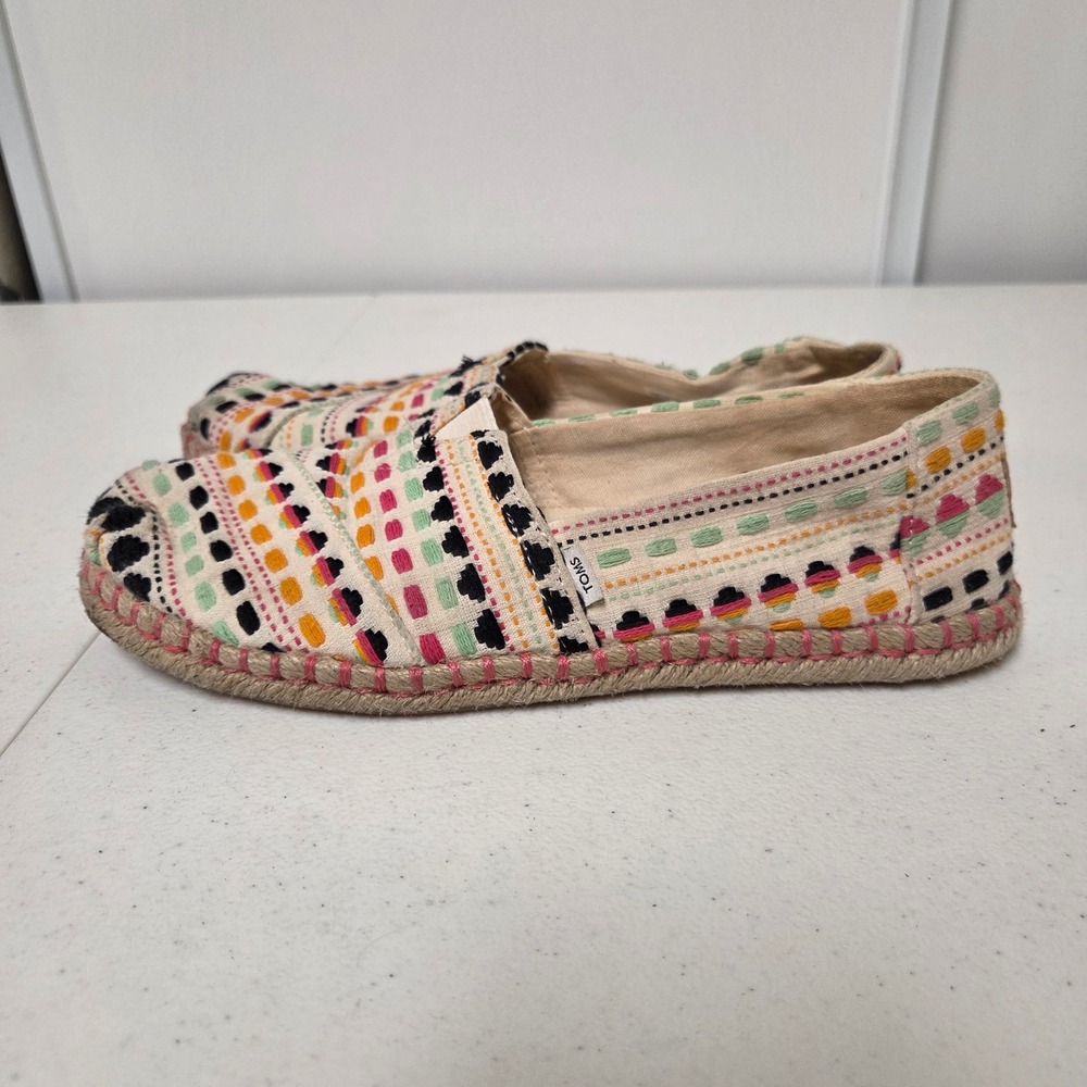 TOMS Alpargata Espadrille Slip On Shoes Womens 8 Cream Multicolor Geometric Boho